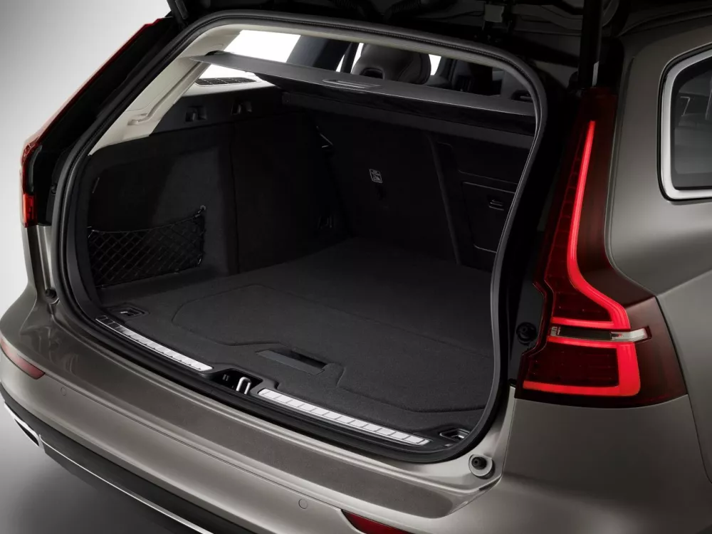 Автомобиль Volvo V60 II Универсал (5 дверей)