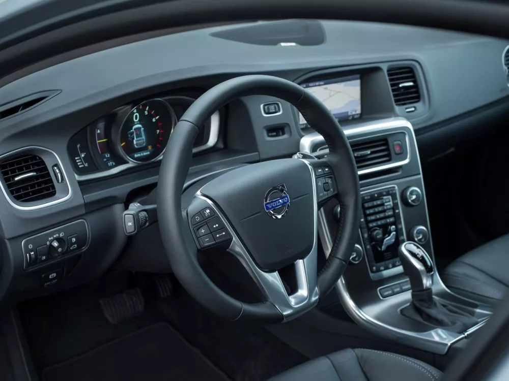 Автомобиль Volvo V60 I Рестайлинг Универсал (5 дверей)