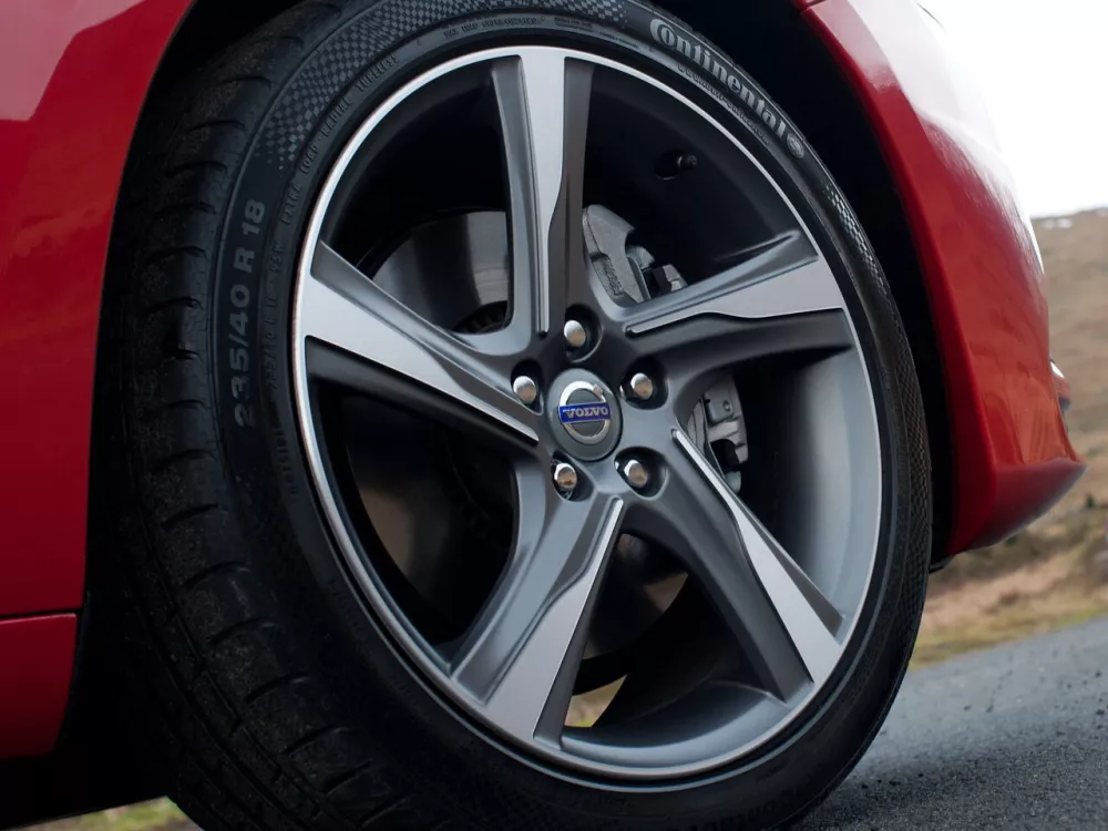 Автомобиль Volvo V60 I Универсал (5 дверей)