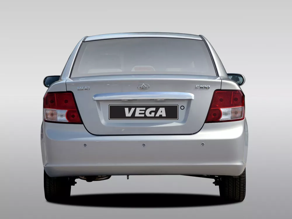 Автомобиль ТагАЗ Vega Седан