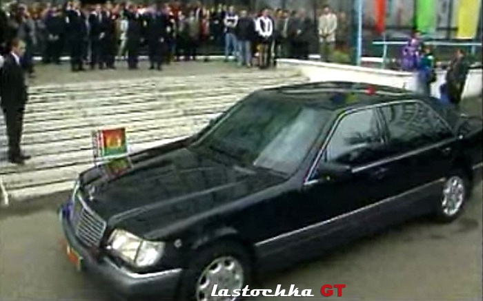 Александр Лукашенко ездил на шестисотом мерседесе